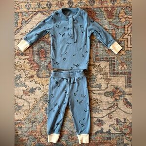 Fin & Vince Music Note Blue Pajama Set
